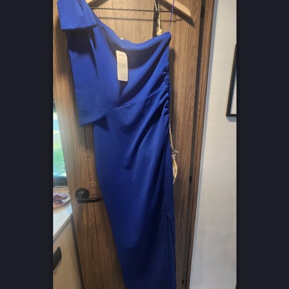 NWT PRETTYGARDEN Women's Summer One Shoulder Long Formal Dress - Picture 3 of 4